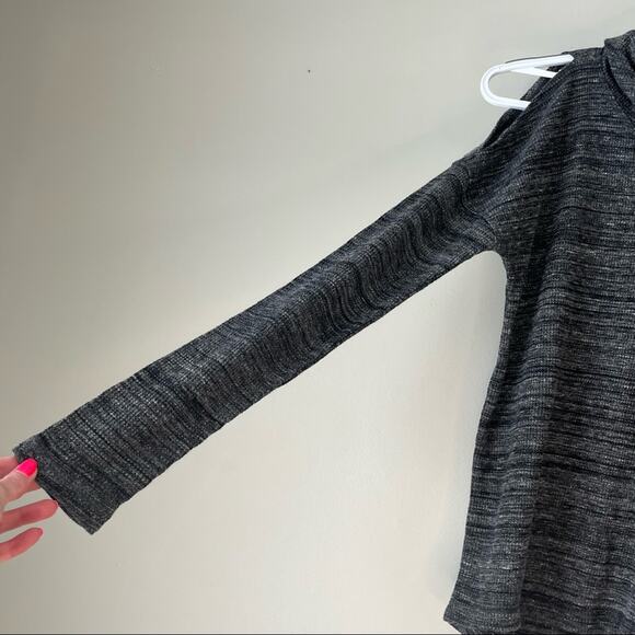 Calvin Klein Performance Hooded Gray Sweatshirt Size XS - Picture 6 of 9